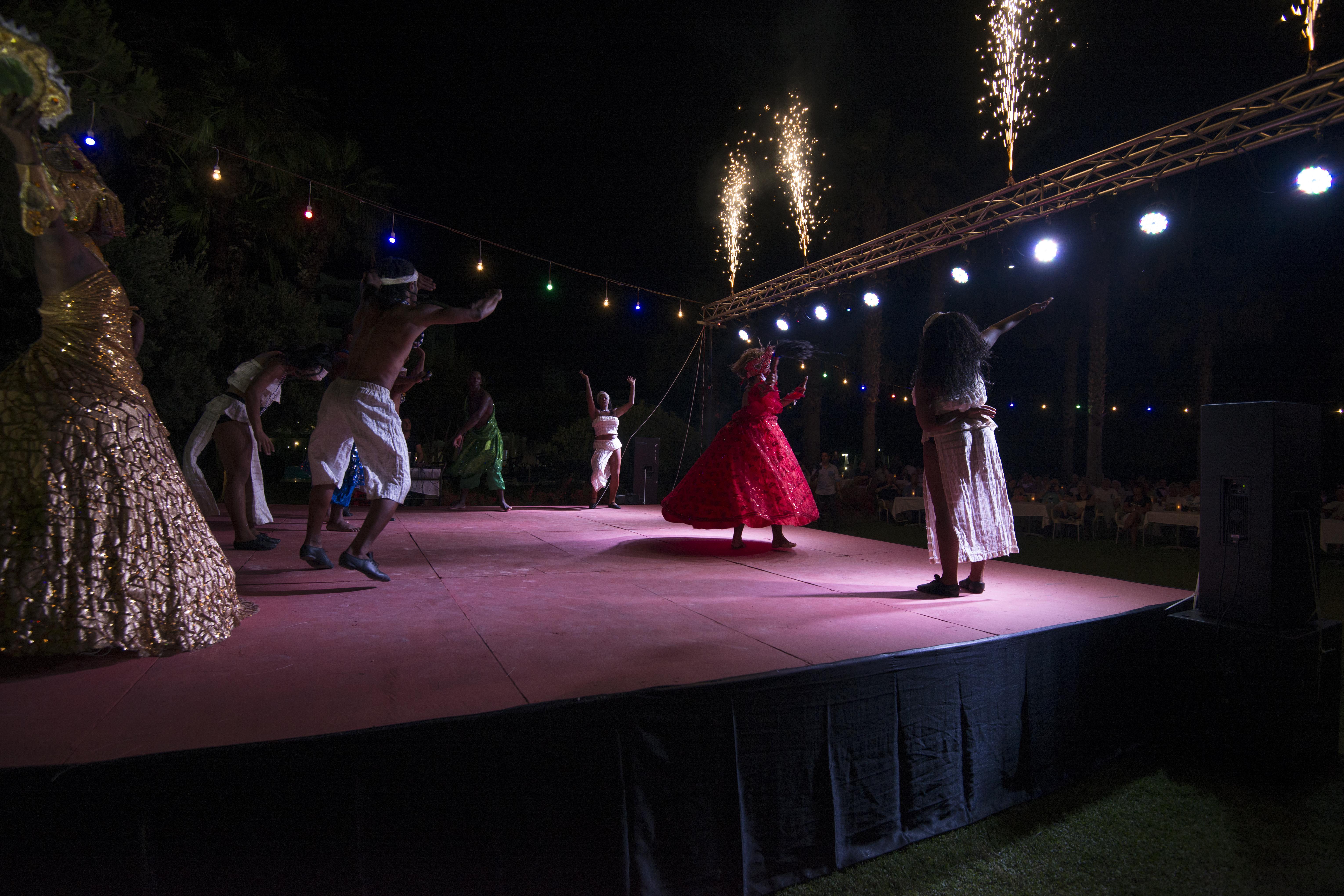 Hotel Terrace Beach Resort All Inclusive ซีเด ภายนอก รูปภาพ